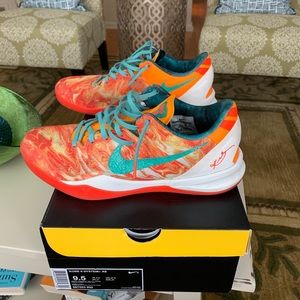Kobe ASG 8 Size 9.5